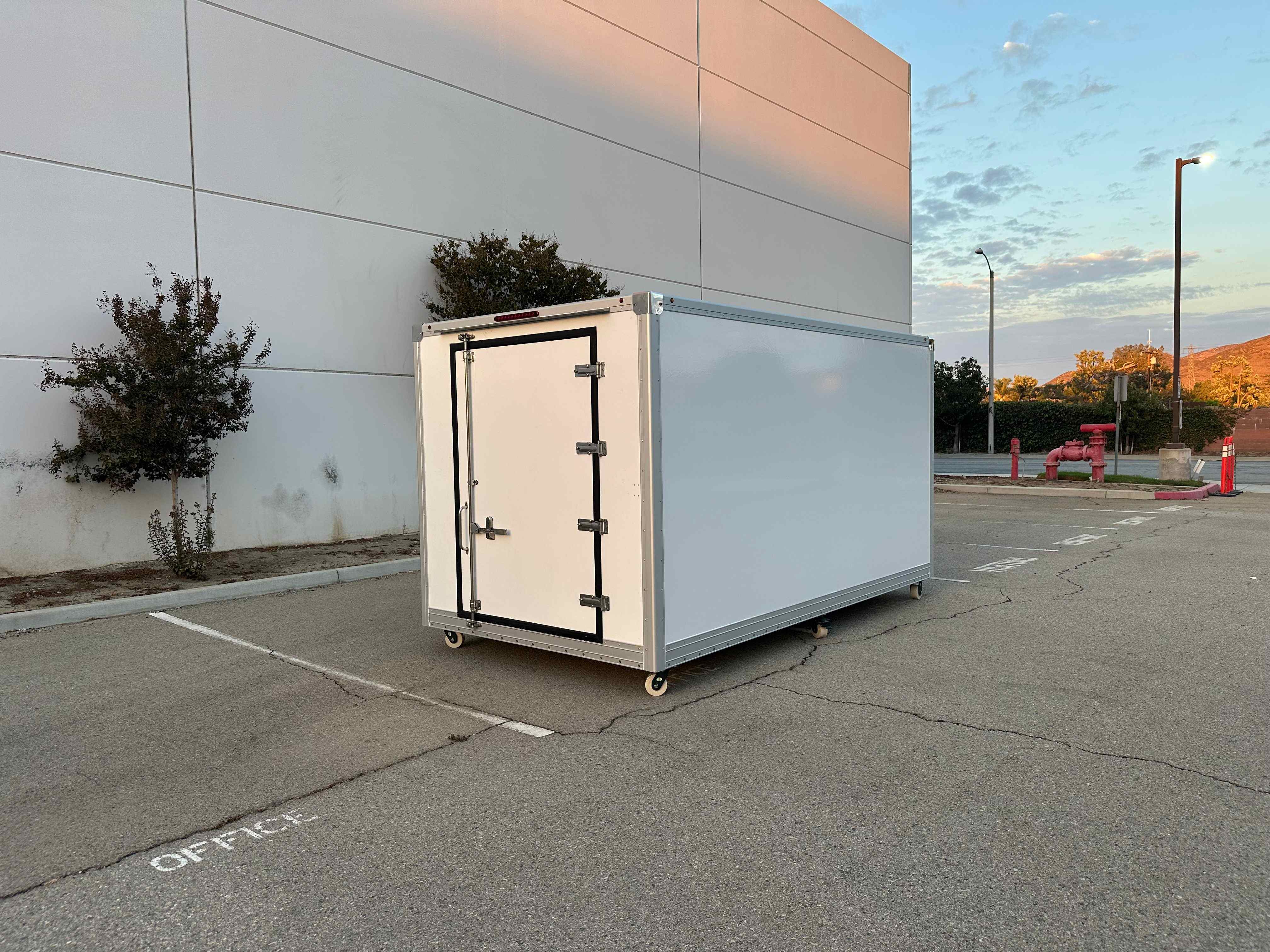 7x12 Single Door Frozen Trailer